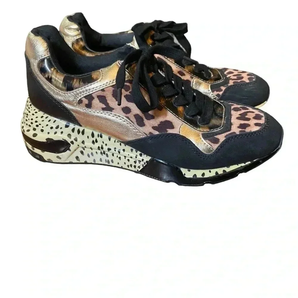 Women’s Steve Madden animal print sneakers size 8